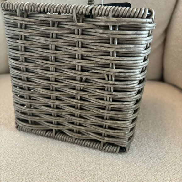 Nautica Woven Silverware Utensil Holder Caddy w Handle 4 Sections - Picture 5 of 7